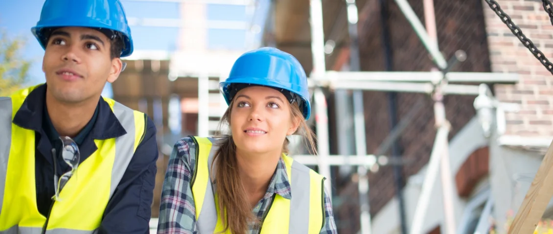 Berliner Bauunternehmen sucht Praktikanten und Auszubildende (m/w/d)